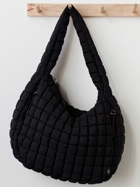 NWT Free People Movement Quilted Carryall Puffer Bag in Color Black